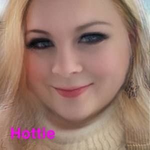 Meet your Posher, Maxine